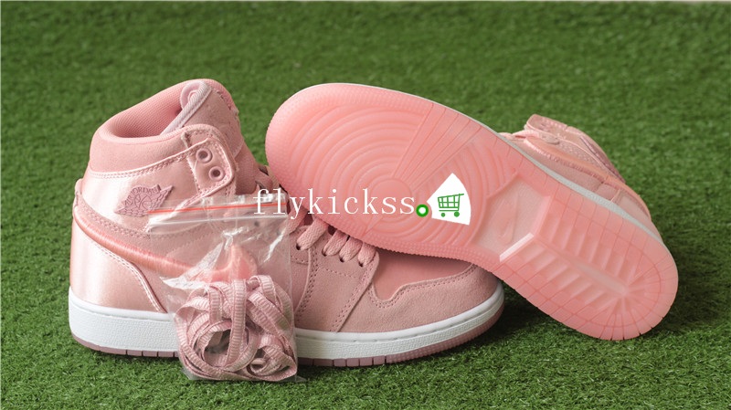 Air Jordan 1 Retro Pastel Pink GS